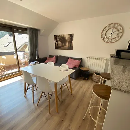 Апартаменты Casa Cris Енкамп