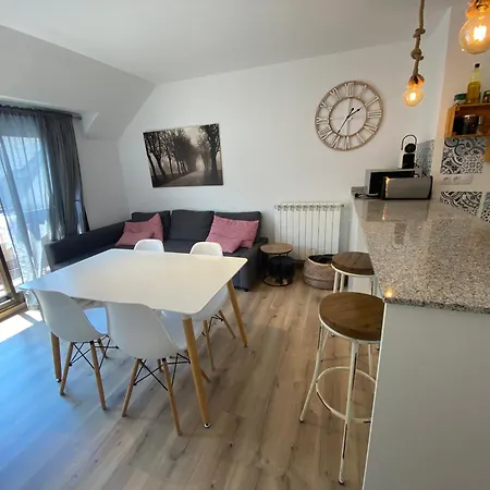 Apartment Casa Cris *